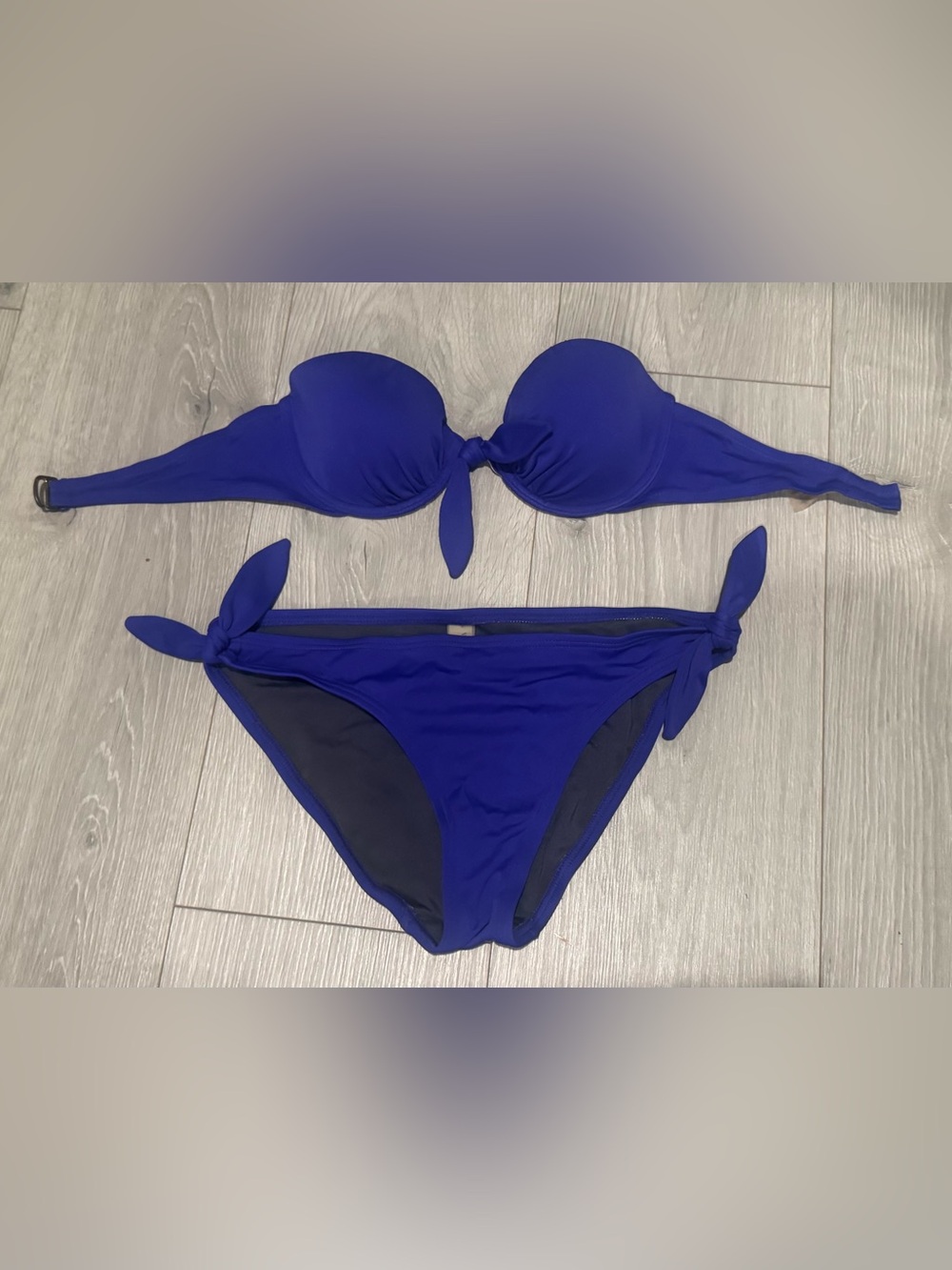 Victorias Secret Women’s Tie-Front Bikini Set in Royal Blue S
